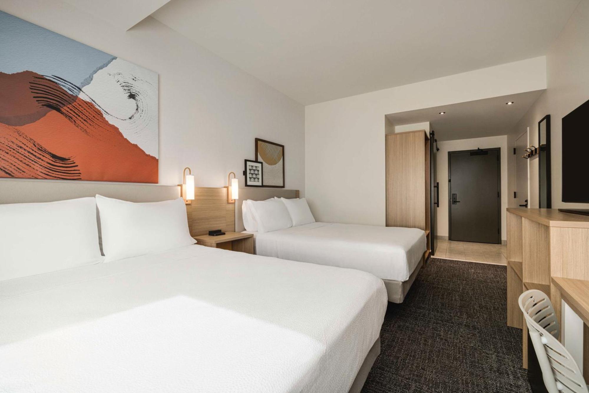 Spark By Hilton Las Vegas Airport Exterior photo